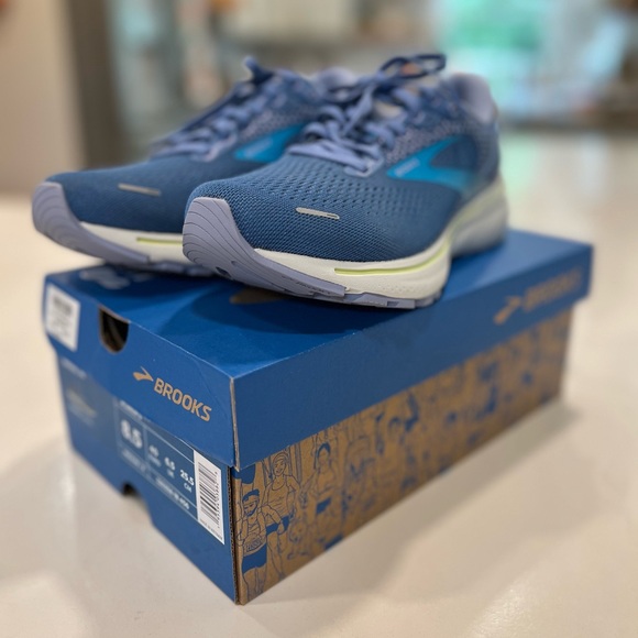 Brooks Ghost 14 Women's Fitness Workout Running Shoes Size 8.5 with box - Picture 2 of 12